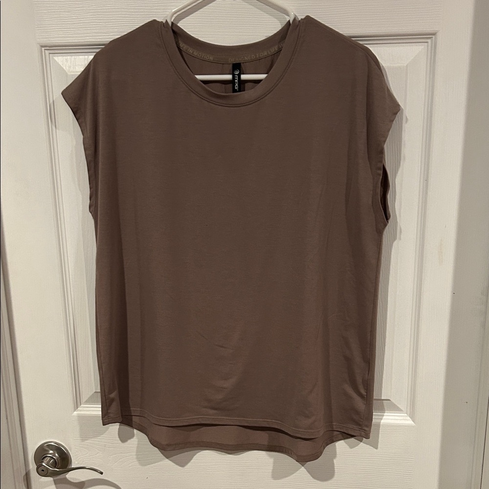 MPG Tan Muscle Tee for Women - Picture 4 of 6